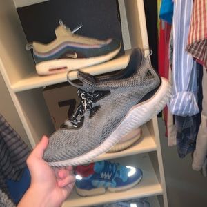 Adidas alpha bounce